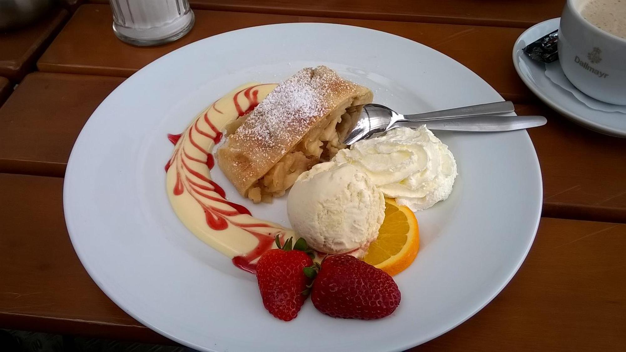 Gasthaus Waldhorn บาด ไทนาค-ซาเวลชไตน์ ภายนอก รูปภาพ